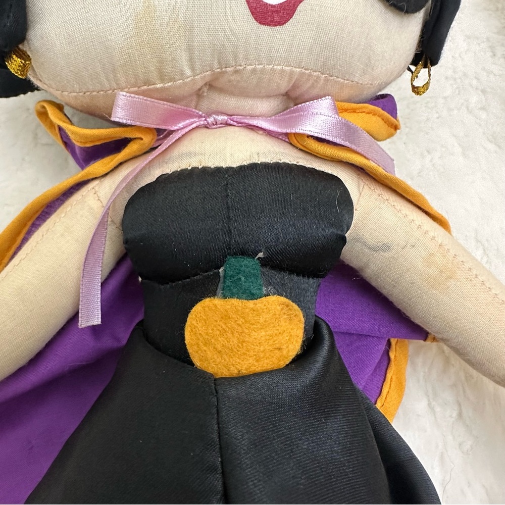Betty Boop  2004 Halloween Betty In Mask Witch Plush Kellytoys Doll 16in - Picture 7 of 9